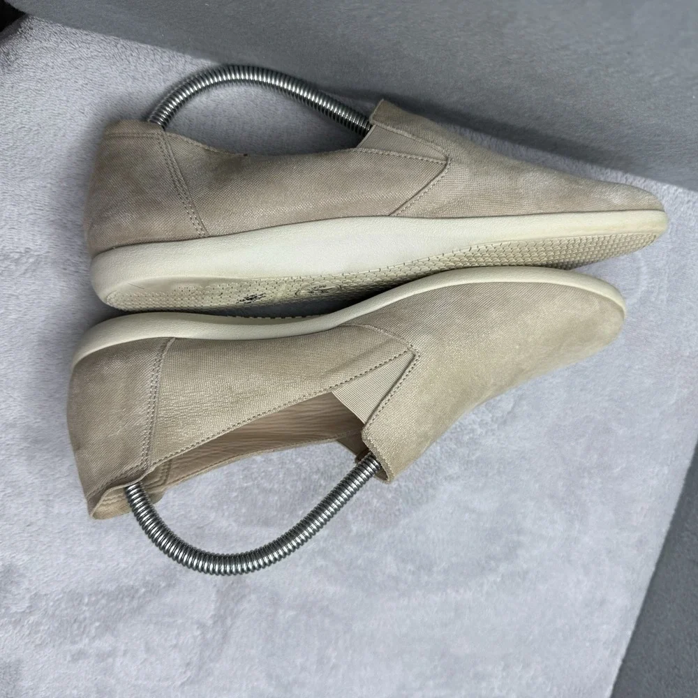 Mephisto Womens 9.5 Beige Canvas Slip On Walking Shoes Air Jet Comfort
